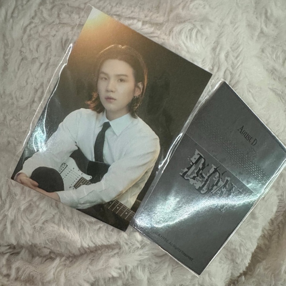August D Photo from hoodie merch (official)